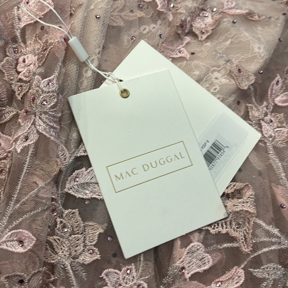 Mac Duggal  Floral Long Sleeve Gown - Picture 8 of 9